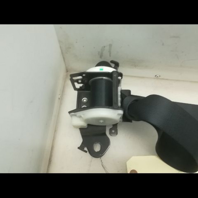 Ceinture centrale arriere occasion OPEL AGILA II Phase 1 03-2008->12-2014 1.0i 65ch 95515848 2