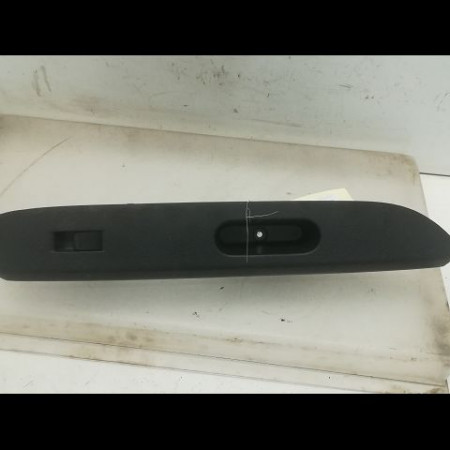 Commande lève-glace porte avant droite occasion OPEL AGILA II Phase 1 03-2008->12-2014 1.0i 65ch