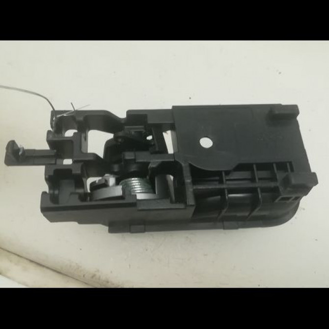 Poignee int porte avd occasion OPEL AGILA II Phase 1 03-2008->12-2014 1.0i 65ch 93195906 2