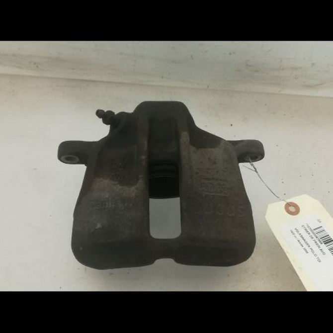 Etrier de frein avant droit occasion VOLKSWAGEN POLO III Phase 2 11-1999->12-2001 1.4 TDI 75ch 6N0615124E 1