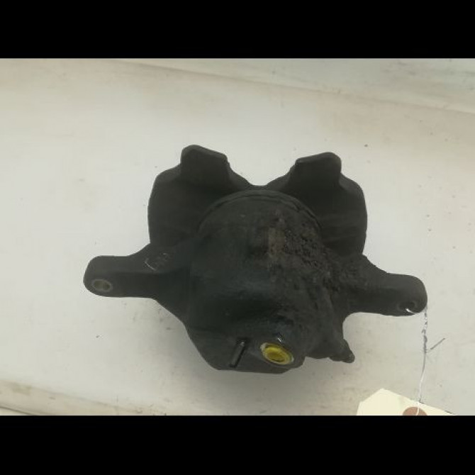 Etrier de frein avant gauche occasion VOLKSWAGEN POLO III Phase 2 11-1999->12-2001 1.4 TDI 75ch 6N0615123E 2