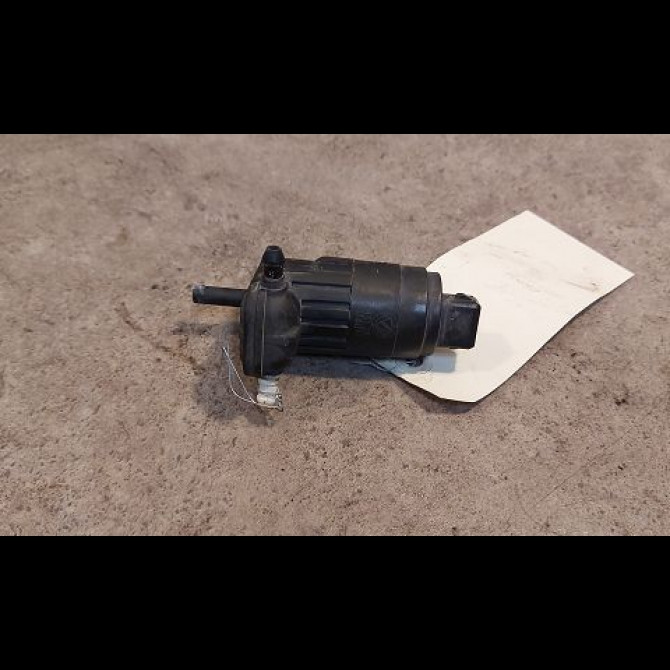 Pompe lave-glace avant occasion ALFA ROMEO MI.TO MI.TO Phase 1 2008-09-01->2016-12-31 1.3 JTDM 95ch 55702893 1