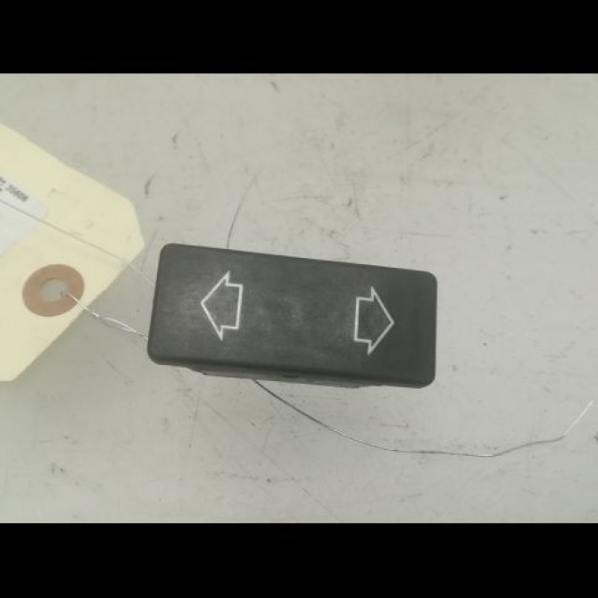 Commande lève-glace porte avant droite occasion PEUGEOT 405 Phase 1 07-1987->06-1992 1.9 1