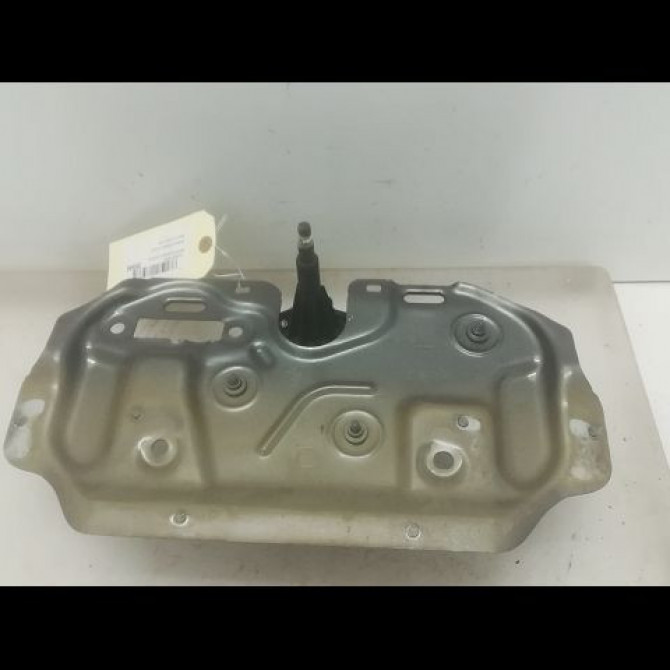 Moteur essuie-glace arrière occasion RENAULT SCENIC II Phase 1 03-2004->09-2006 1.9 DCI 120ch 8200153458 1