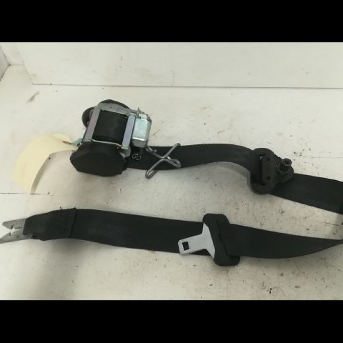 Ceinture avant droite occasion RENAULT SCENIC III Phase 1 04-2009->11-2011 1.9 DCI 130ch 868840015R 1