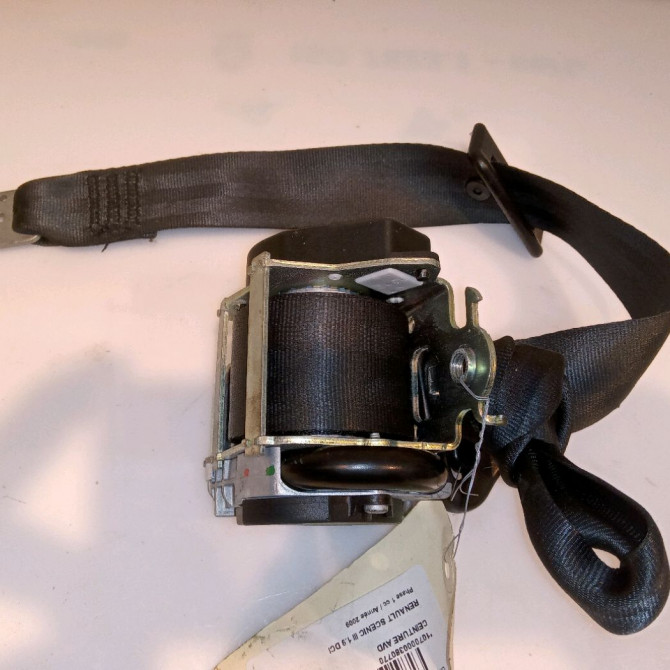 Ceinture avant droite occasion RENAULT SCENIC III Phase 1 04-2009->11-2011 1.9 DCI 130ch 868840015R 1