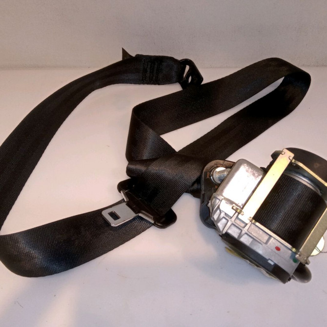 Ceinture arrière droite occasion RENAULT SCENIC III Phase 1 04-2009->11-2011 1.9 DCI 130ch 888400015R 1