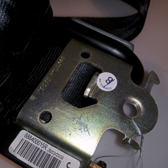 Ceinture arrière droite occasion RENAULT SCENIC III Phase 1 04-2009->11-2011 1.9 DCI 130ch 888400015R 3