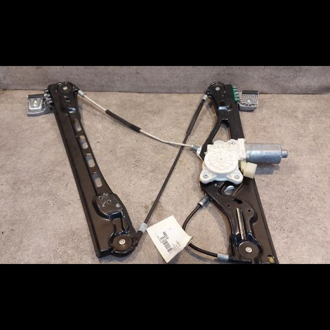 Mecanisme+moteur leve-glace avg occasion MERCEDES CLASSE E III Phase 1 03-2002->06-2006 E280CDi FAP 177ch 2117200346 1