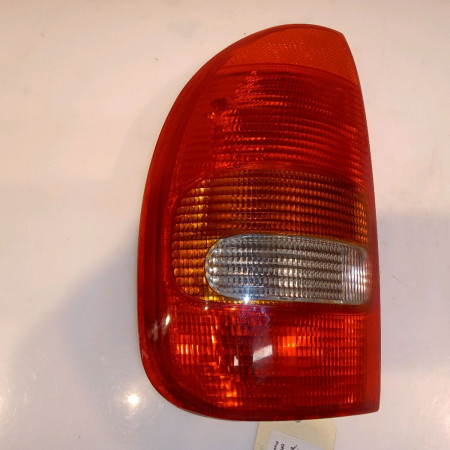 Feu arrière gauche occasion OPEL CORSA II Phase 2 04-1997->10-2000 1.2i 90444809