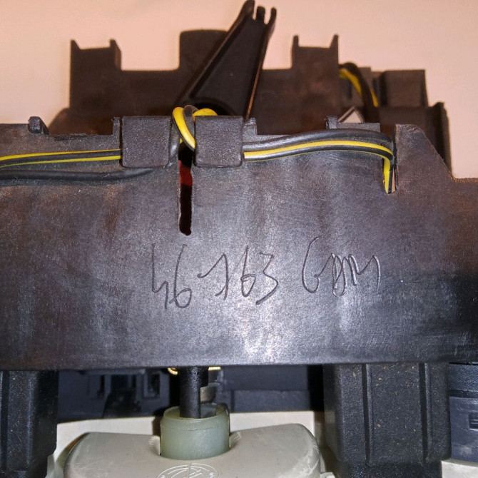 Commande de chauffage occasion FIAT PUNTO I Phase 1 11-1993->10-1999 1.1i 54ch 714299060 4