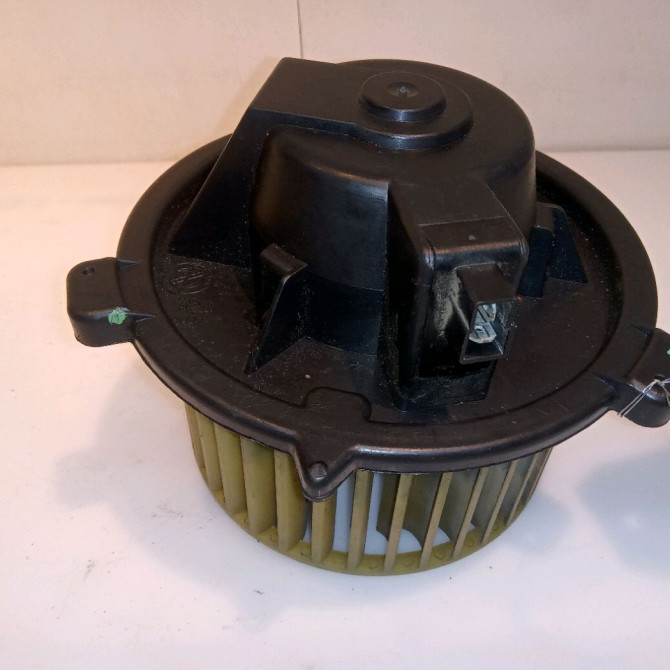 Ventilateur de chauffage occasion FIAT PUNTO I Phase 1 11-1993->10-1999 1.1i 54ch 46721251 1