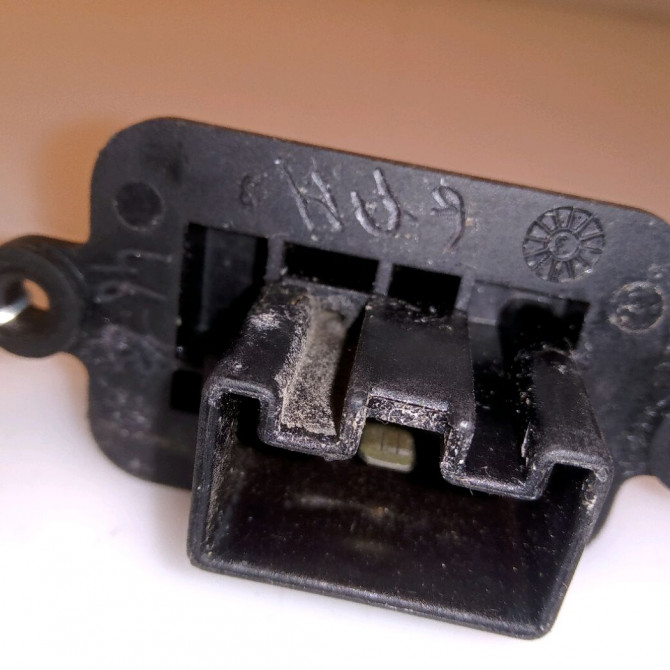 Resistance de chauffage occasion FIAT PUNTO I Phase 1 11-1993->10-1999 1.1i 54ch 46721165 3