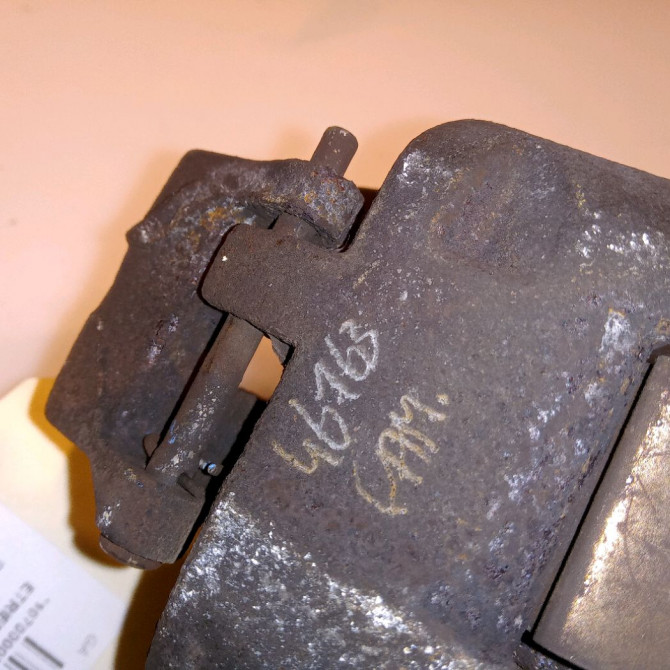 Etrier de frein avant droit occasion FIAT PUNTO I Phase 1 11-1993->10-1999 1.1i 54ch 77364842 3