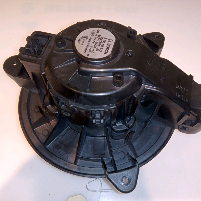 Ventilateur de chauffage occasion FORD TRANSIT CUSTOM Phase 2 01-2018->... 2368958 2