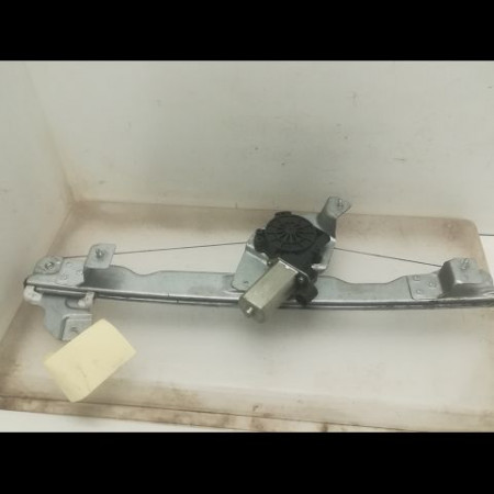 Mecanisme+moteur leve-glace avg occasion DACIA SANDERO I Phase 1 06-2008->10-2012 1.5 DCI 90ch 8200733829