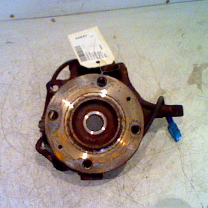 Moyeu avg occasion CITROEN C3 I Phase 2 10-2005->12-2010 335086 1