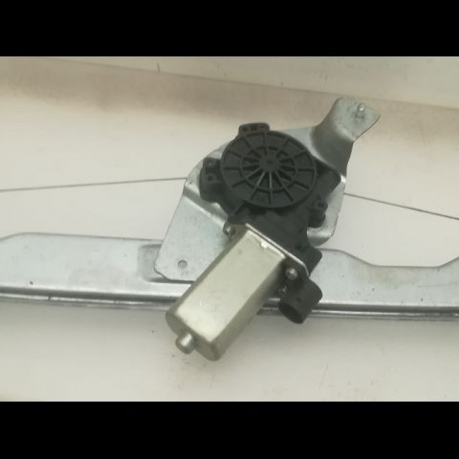 Mecanisme+moteur leve-glace avg occasion DACIA SANDERO I Phase 1 06-2008->10-2012 1.5 DCI 90ch 8200733829 3