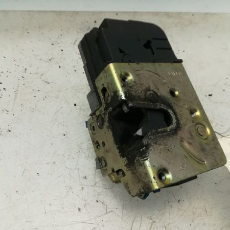 Serrure porte avd occasion PEUGEOT PARTNER I Phase 1 01-1997->12-2002 9136J4