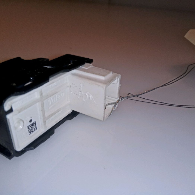 Commande leve-glace porte arrière droite occasion PEUGEOT 2008 Phase 1 01-2013->... 1.2i PURETECH 110ch 96751119ZD 3