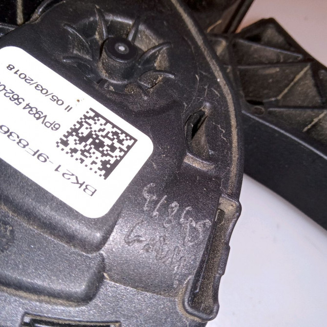 Potentiometre accelerateur occasion FORD TRANSIT CUSTOM Phase 2 01-2018->... 3