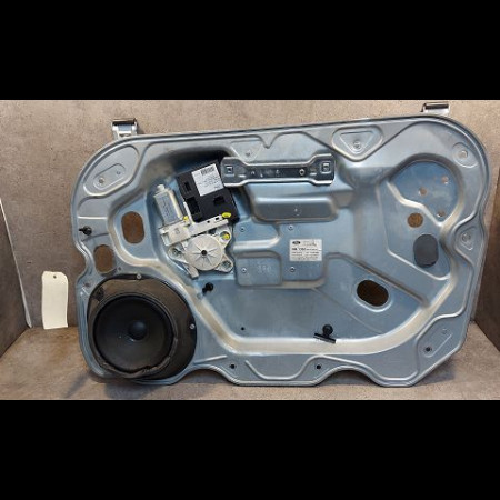 Mecanisme + moteur lève-glace avant droit occasion FORD FOCUS CMAX I Phase 1 09-2003->03-2007 2.0 TDCI 16v 135ch 1738646
