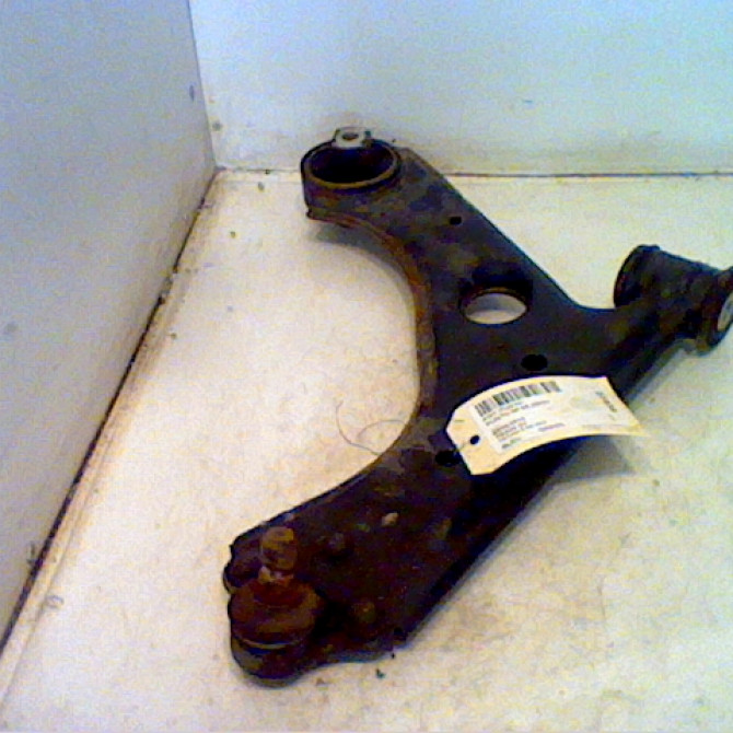 Triangle inf avd occasion FIAT PUNTO EVO III Phase 1 10-2009->12-2013 1.3 MULTIJET 75ch 51895366 1