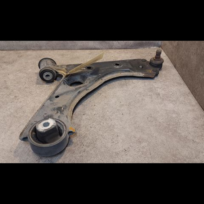 Triangle inf avd occasion ALFA ROMEO MI.TO MI.TO Phase 1 2008-09-01->2016-12-31 1.3 JTDM 95ch 51895366 1