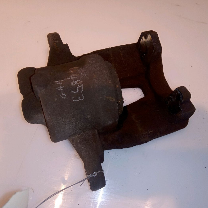 Etrier de frein avant droit occasion FIAT GRANDE PUNTO III Phase 1 09-2005->12-2013 1.2i 65ch 77365544 2