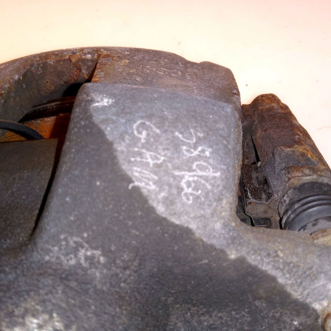 Etrier de frein avant gauche occasion ALFA ROMEO MI.TO MI.TO Phase 1 2008-09-01->2016-12-31 1.3 JTDM 95ch 77364982 3