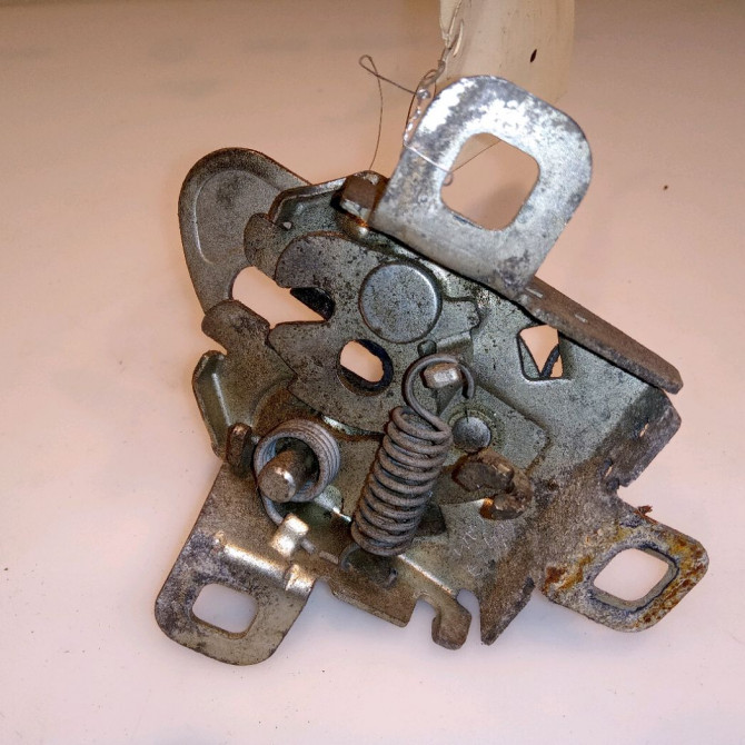 Serrure capot occasion ALFA ROMEO MI.TO MI.TO Phase 1 2008-09-01->2016-12-31 1.3 JTDM 95ch 2