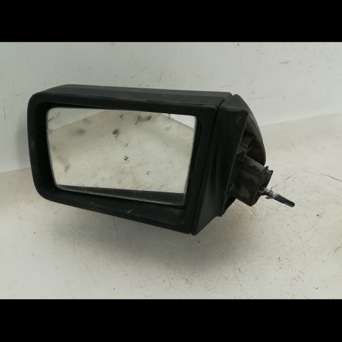 Retroviseur exterieur gauche occasion OPEL CORSA I Phase 1 01-1985->06-1990 1.0i 24420982 2