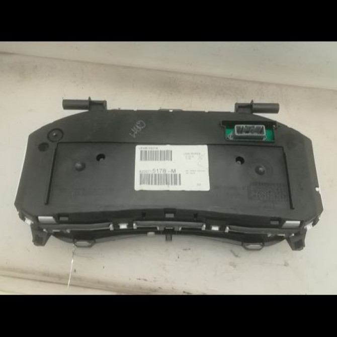 Compteur occasion RENAULT CLIO III Phase 1 09-2005->03-2009 1.2i 16v 75ch 8201059899 2