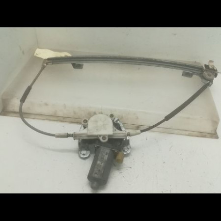 Mecanisme + moteur lève-glace avant droit occasion RENAULT MEGANE I Phase 2 03-1999->06-2003 1.9 D 7700834346