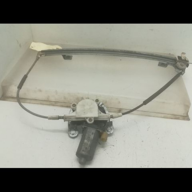 Mecanisme + moteur lève-glace avant droit occasion RENAULT MEGANE I Phase 2 03-1999->06-2003 1.9 D 7700834346 1