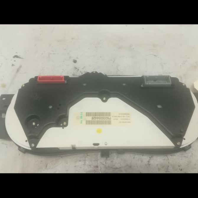 Compteur occasion RENAULT CLIO II Phase 1 03-1998->06-2001 1.4 16v 8200054429 2