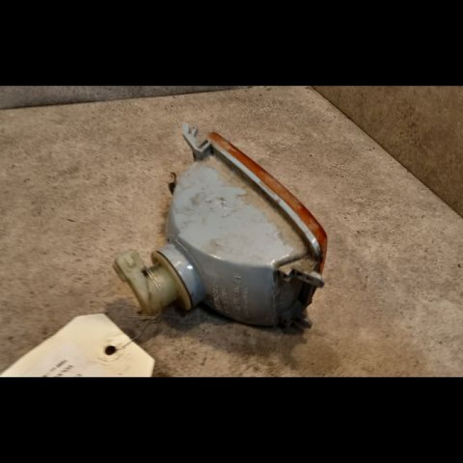 Clignotant droit occasion VOLKSWAGEN GOLF III Phase 1 01-1992->12-1997 1H0953050E 2