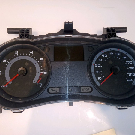 Compteur occasion RENAULT CLIO III Phase 1 09-2005->03-2009 1.2i 16v 75ch 8201059899