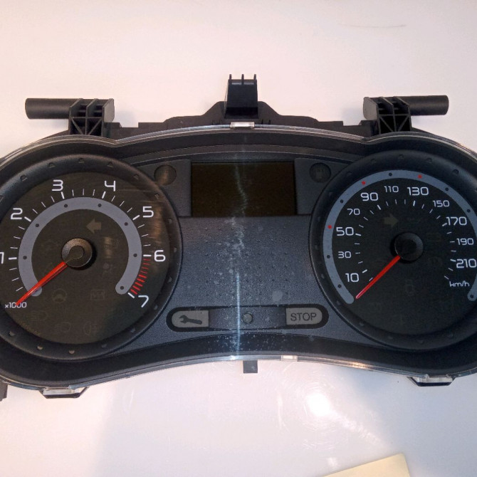 Compteur occasion RENAULT CLIO III Phase 1 09-2005->03-2009 1.2i 16v 75ch 8201059899 1