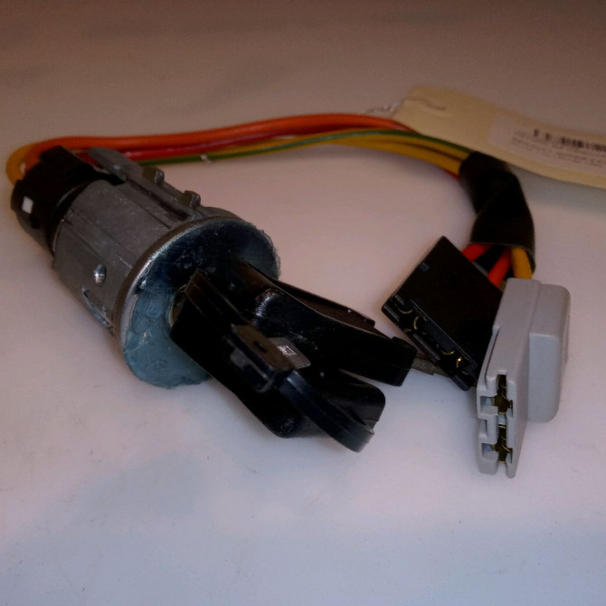 Antivol de direction occasion RENAULT SUPER 5 Phase 1 10-1984->12-1996 FIVE BV4 (87-90) 2