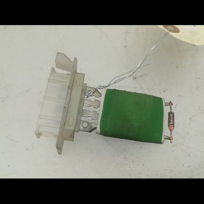 Resistance de chauffage occasion OPEL CORSA III Phase 1 10-2000->08-2003 1.4i 16v 95525332 2