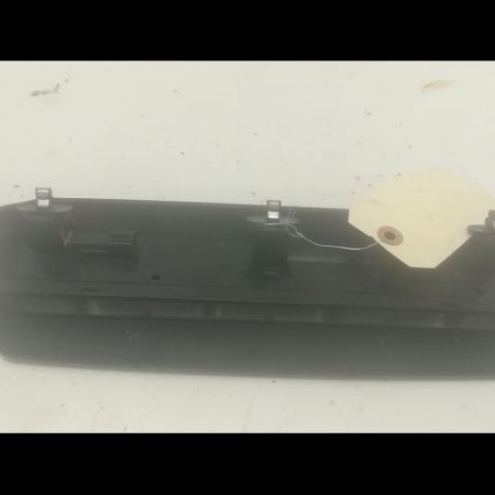 Feux stop supplementaire occasion OPEL CORSA III Phase 1 10-2000->08-2003 1.0i 12v 24416515