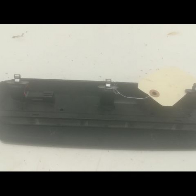 Feux stop supplementaire occasion OPEL CORSA III Phase 1 10-2000->08-2003 1.0i 12v 24416515 1