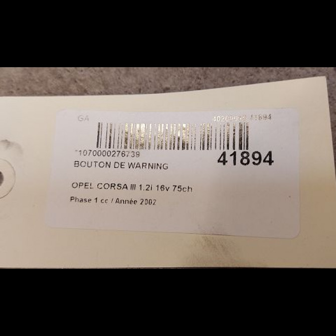 Bouton de warning occasion OPEL CORSA III Phase 1 10-2000->08-2003 1.2i 16v 75ch 95526835 3