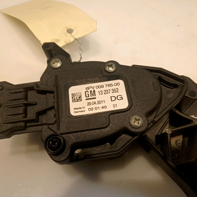Potentiometre accelerateur occasion OPEL INSIGNIA Phase 1 01-2009->03-2013 3