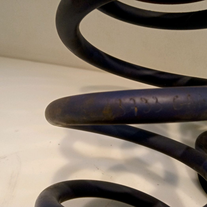 Ressort amortisseur ard occasion OPEL INSIGNIA Phase 1 01-2009->03-2013 13282580 3