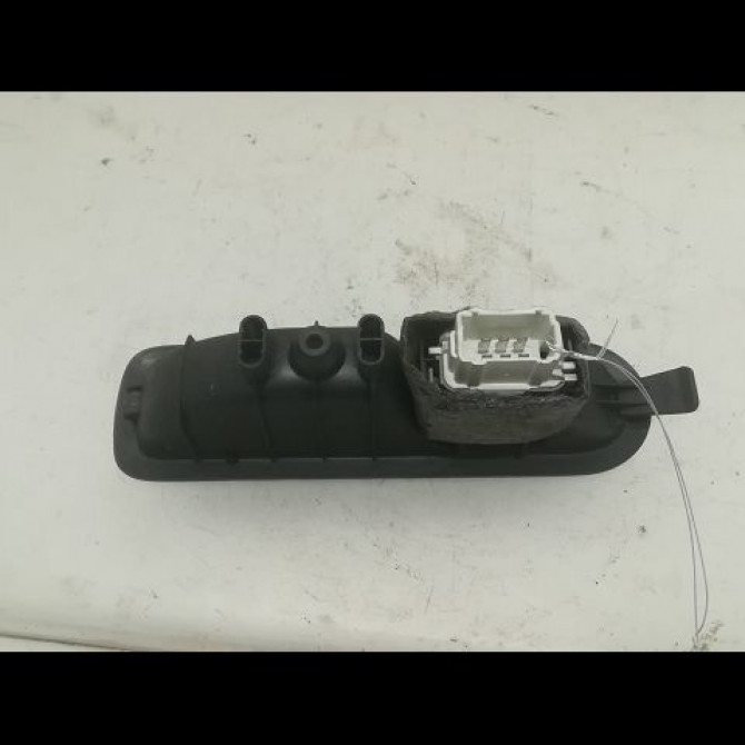 Commande leve-glace porte arrière droite occasion RENAULT MEGANE II Phase 1 09-2003->12-2005 1.9 DCI 120ch 2