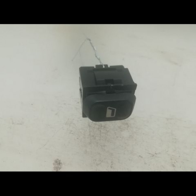 Commande lève-glace porte avant droite occasion PEUGEOT 406 Phase 1 10-1995->04-1999 1.9 TD 90ch 6552KT 1