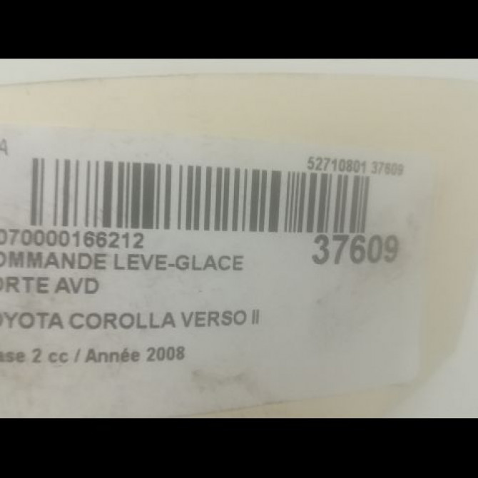 Commande lève-glace porte avant droite occasion TOYOTA COROLLA VERSO II phase 2 06-2007->05-2009 2.2D 136ch 848100F010 3