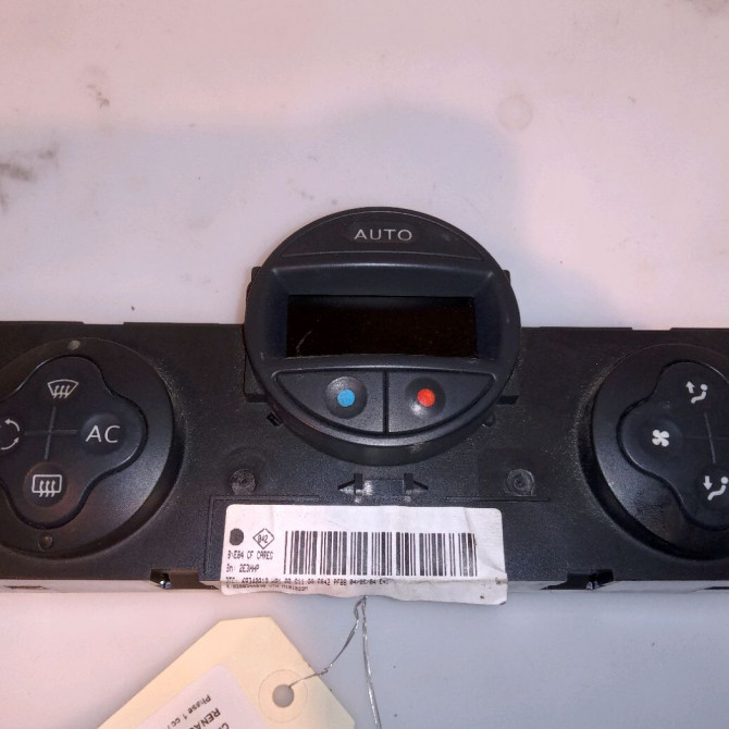 Commande de chauffage occasion RENAULT MEGANE II Phase 1 09-2003->12-2005 1.6 16v 7701208976 1